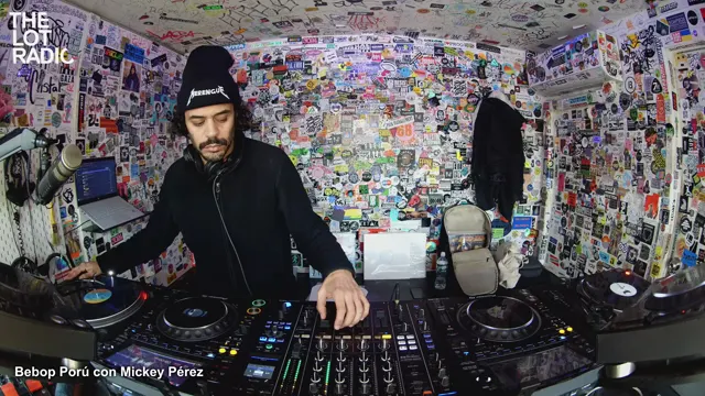 Episode 7IP9f21KA7HzqzUqk1m1dB Thumbnail 4