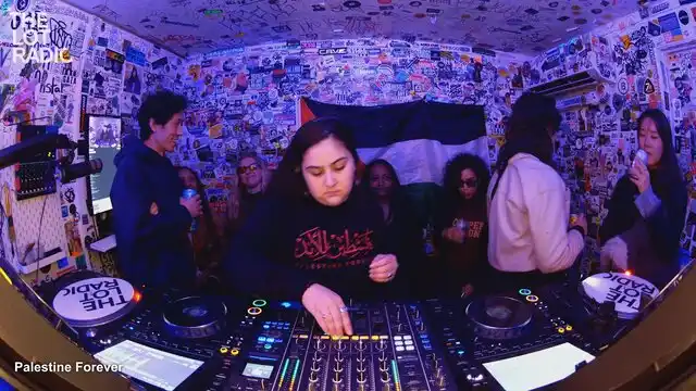 Episode 7mxb5VWd2iWh67XqwxX6Or Thumbnail 2