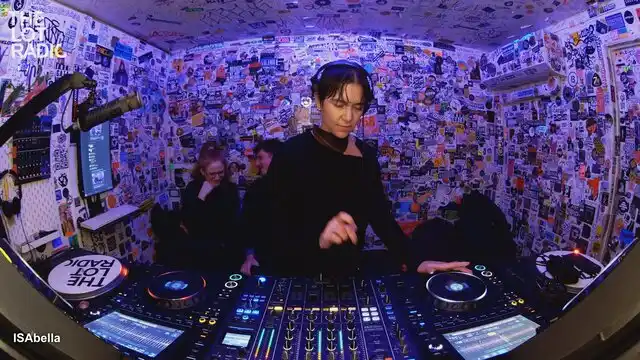 Episode 61MDdS4EFeDpOQKJxlxIGu Thumbnail 4