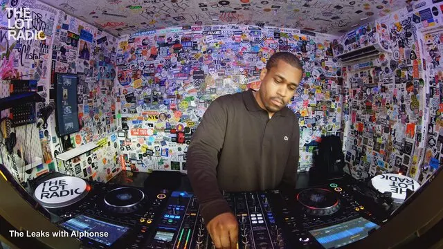 Episode NPGl418PSclNM10LmAOAG Thumbnail 1