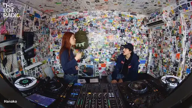 Episode 2H4E6oPwUSPPC2XYYOiuag Thumbnail 3