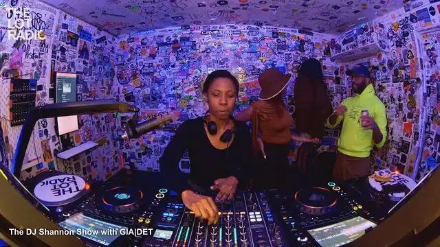 Episode 6hwca8tbR6SX5imc3Ol9x9 Thumbnail 3