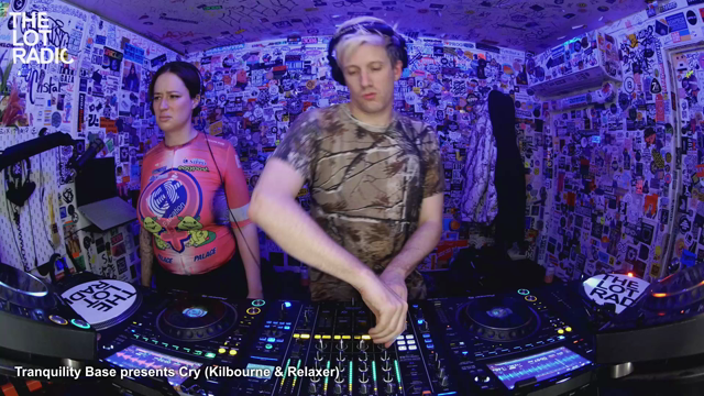 Episode 1SYvNfI6JDnqjfk00D0NUv Thumbnail 1