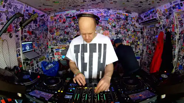 Free Tea with KG  poster