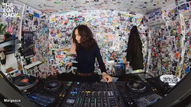 Episode 52lctAZCiTmDJythsL3TVp Thumbnail 3