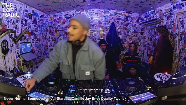 Episode 27RNFXo54bqiFEADoISF0U Thumbnail 3