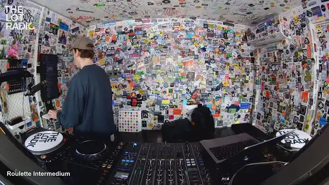 Episode 7o3dypnZurq2UWRAyOqjvs Thumbnail 4