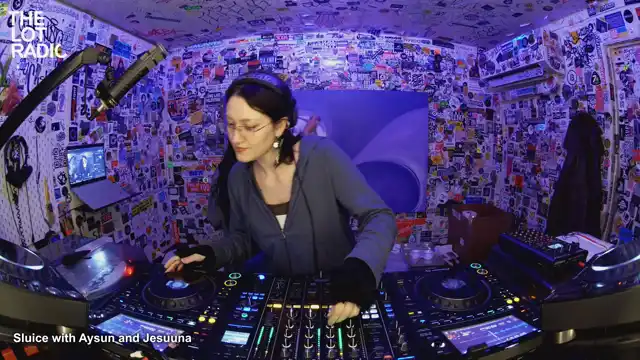 Episode 1M6TYld1eDljfVYVyKGr9F Thumbnail 3