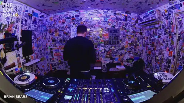 Episode 4AxlEXT52Y11AZkkO0wj0p Thumbnail 4