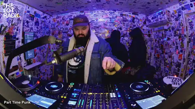 Episode 3q9ytFjzhDGkHG62MkJ5EN Thumbnail 5