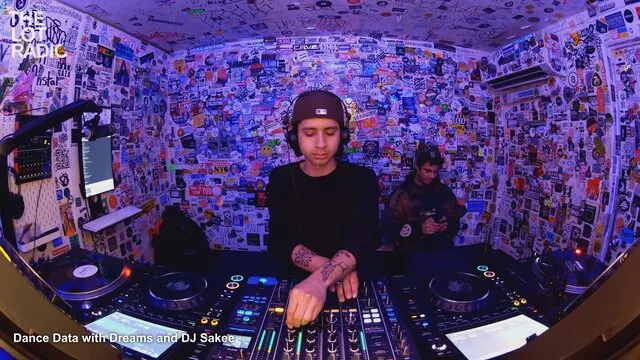 Episode 2EvLt1U0djTbOlRbEk0ayl Thumbnail 2