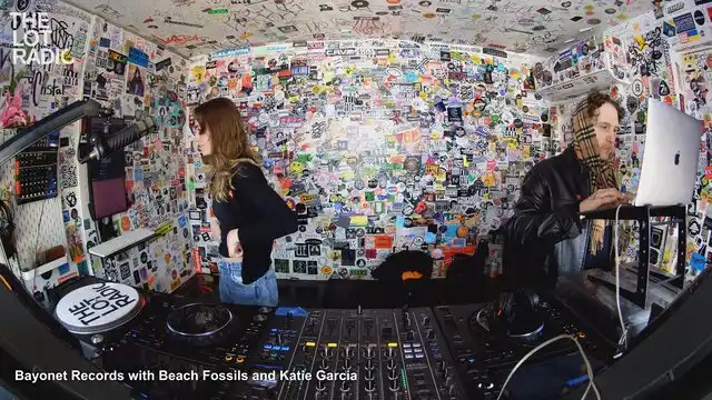 Episode 1sm1Wxn3QYERnDtm7qeZW9 Thumbnail 3