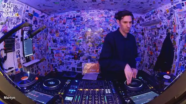 Episode 7JsM1ZZ2E9tzkW3ACAMQfb Thumbnail 5