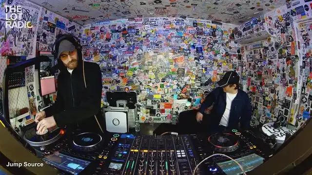 Episode 60U3GKa6JF5VfOUJgZv6Ju Thumbnail 5