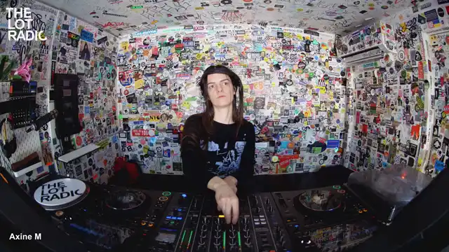 Episode uN9I0O6FqfTouWbbmHS77 Thumbnail 5