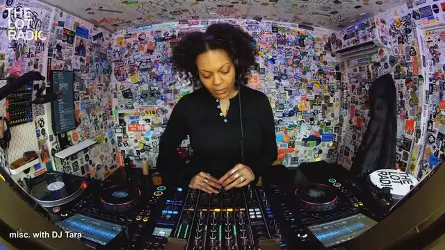 Episode 5AMA2Ntw5vyotoA2xDHEKV Thumbnail 3