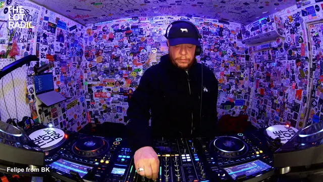 Episode 1RbfLYukLSdokZnUzDFV9X Thumbnail 2