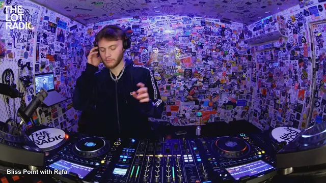 Episode 1suGLF3AY061M5gt48vQjl Thumbnail 2