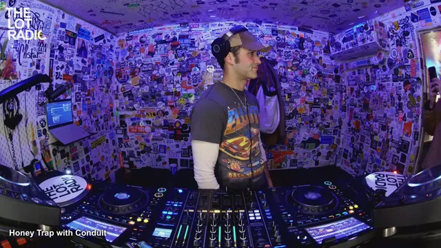 Episode 3zPLYSO0RipTLSsAkKze71 Thumbnail 2