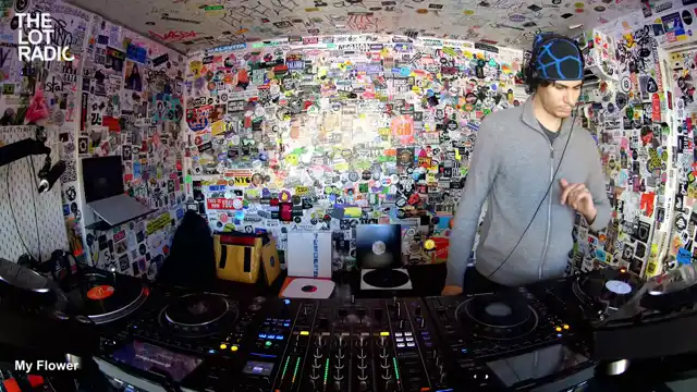 Episode 7mfom0f1D2yIpDRlPb3RZP Thumbnail 3