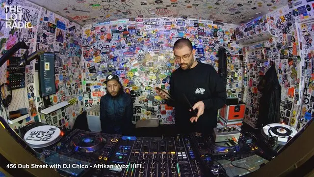 Episode 3tXSiIICaBLFe3iaHYk32q Thumbnail 1