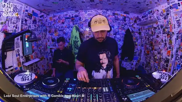 Episode 3QOi8IeAPNtWBziCgPf206 Thumbnail 4