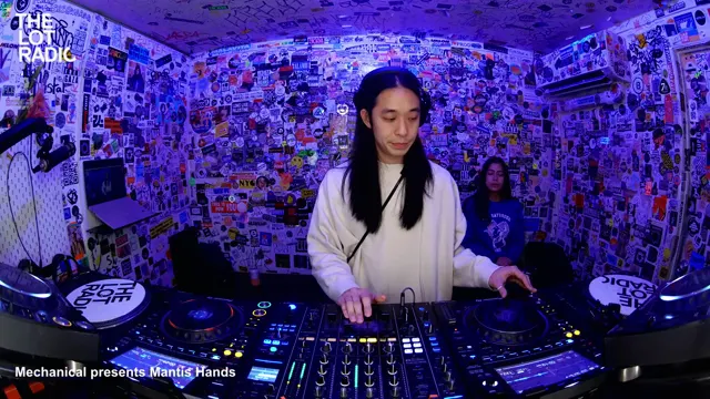 Mechanical presents Mantis Hands poster