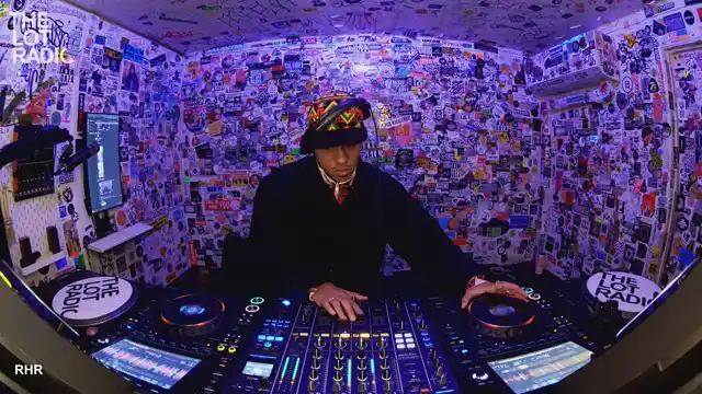 Episode 3u4IyNJ3QvMyZP5Dxfzagf Thumbnail 4