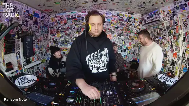 Episode 6LLfq4Q8SJwAweaQObDo3g Thumbnail 4