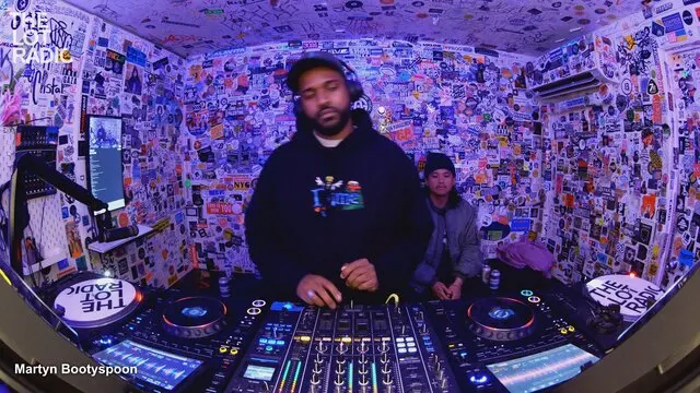 Episode 5lAe5oGQuC5OnM31FUbMyY Thumbnail 1