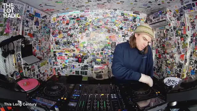 Episode 6TAUgPor5zX2jkkkb7fS6r Thumbnail 5