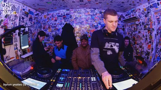 Episode 3xmQbJX5JOqKhUSVW3qK9M Thumbnail 1