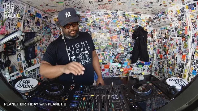 Episode 3VmAHJbXBfbz69bXMApbfA Thumbnail 1