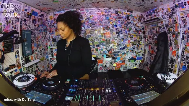 Episode 5AMA2Ntw5vyotoA2xDHEKV Thumbnail 1