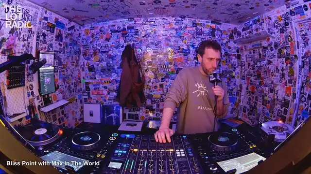 Episode 5dTzHH6iKLQ68ckh7mryQm Thumbnail 4