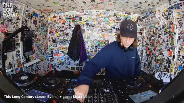 Episode 1sVkL2kGKqiGZ2yIHn42VM Thumbnail 3