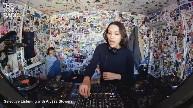 Episode 3SPho2l2156wcPbHu4oLYS Thumbnail 3