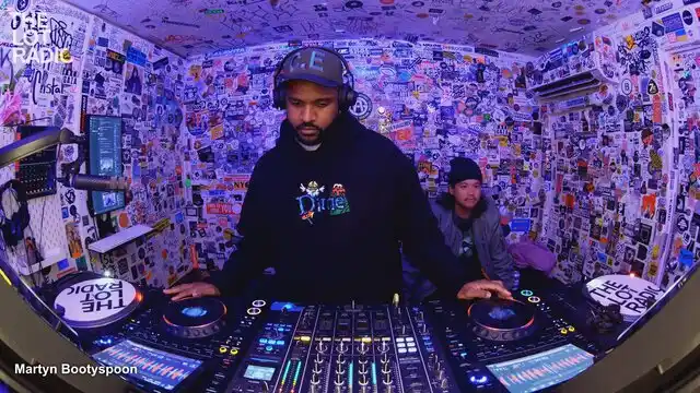 Episode 5lAe5oGQuC5OnM31FUbMyY Thumbnail 4