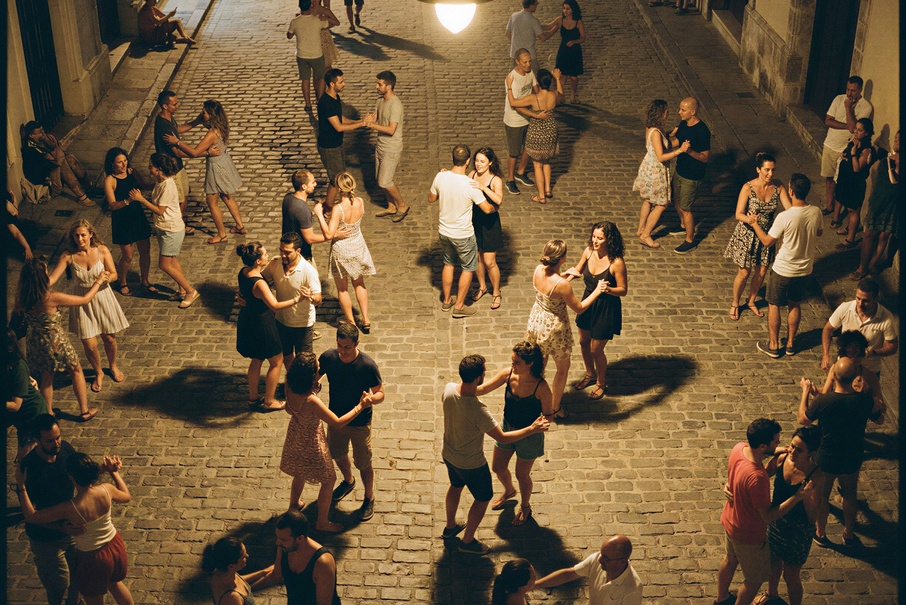 Main media for "Is a "Delicate Political Dance" Underway?"