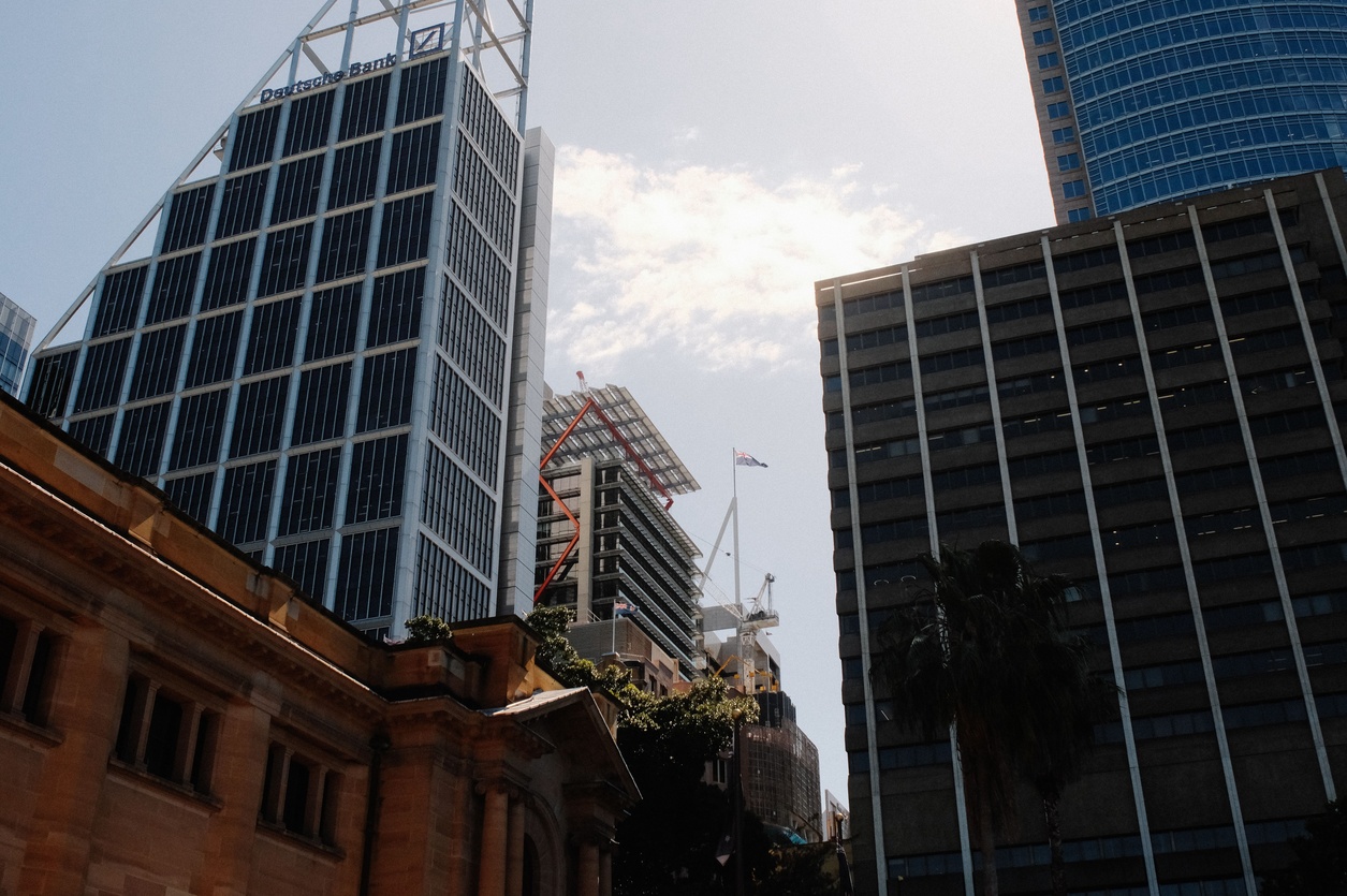 Young expat couple purchasing a home in Sydney, Australia
