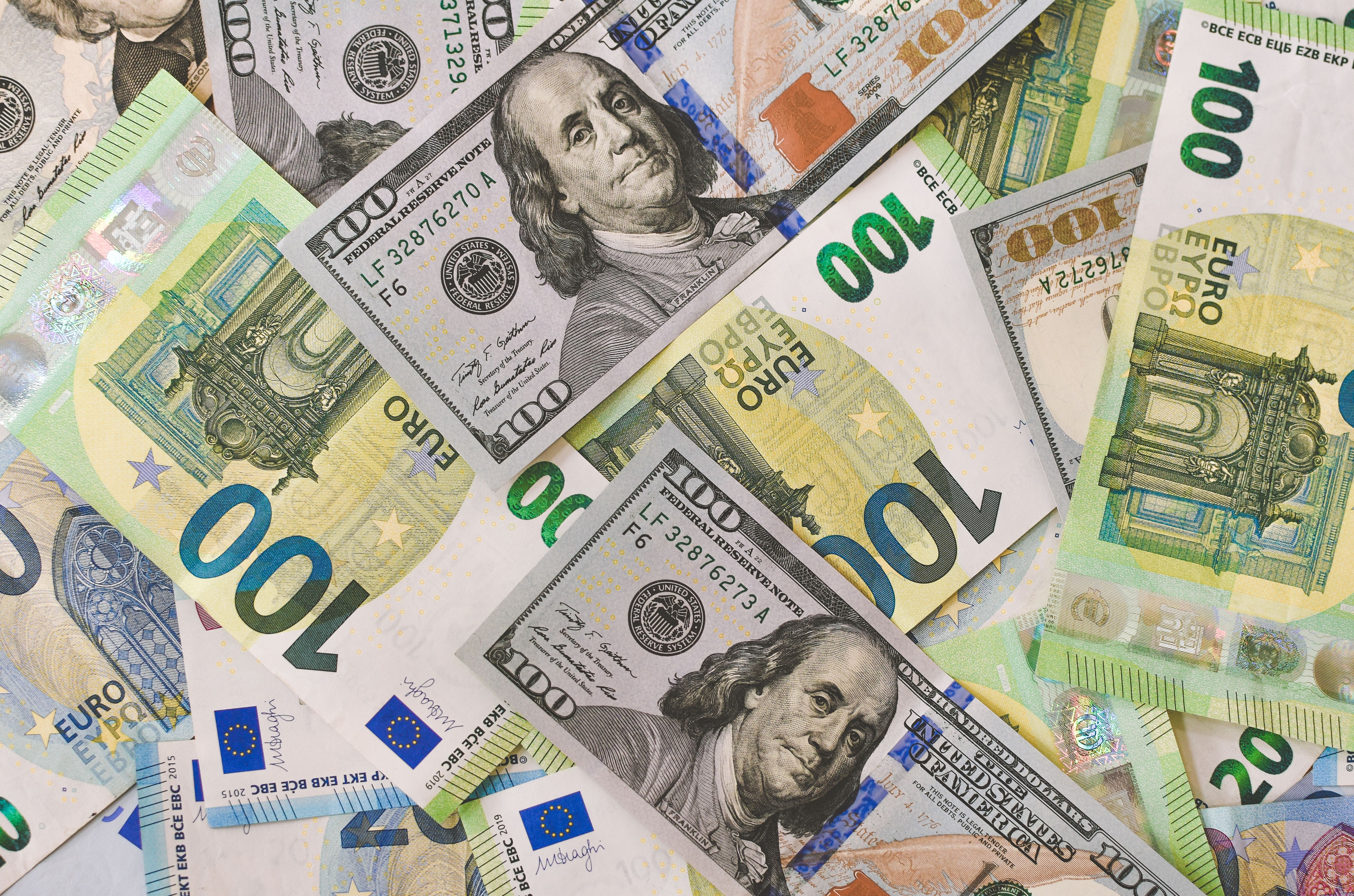 Bills in Different Currencies