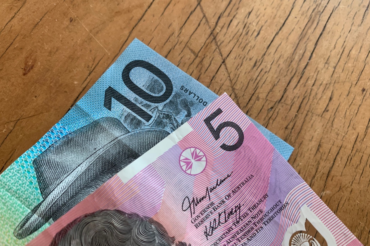 Main media for "RBA announce cash rate target to remain steady"