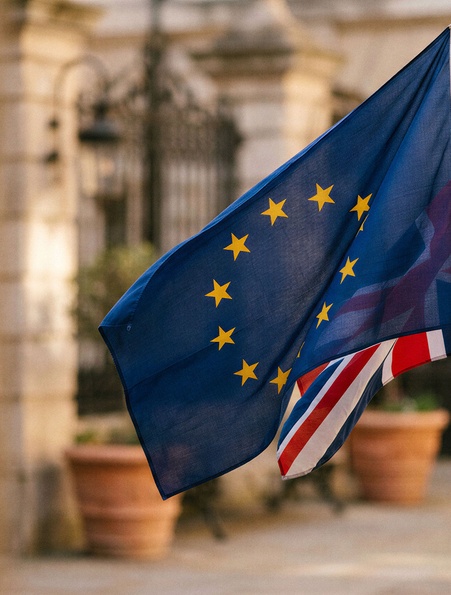 Main media for "The Cost of Brexit Uncertainty"