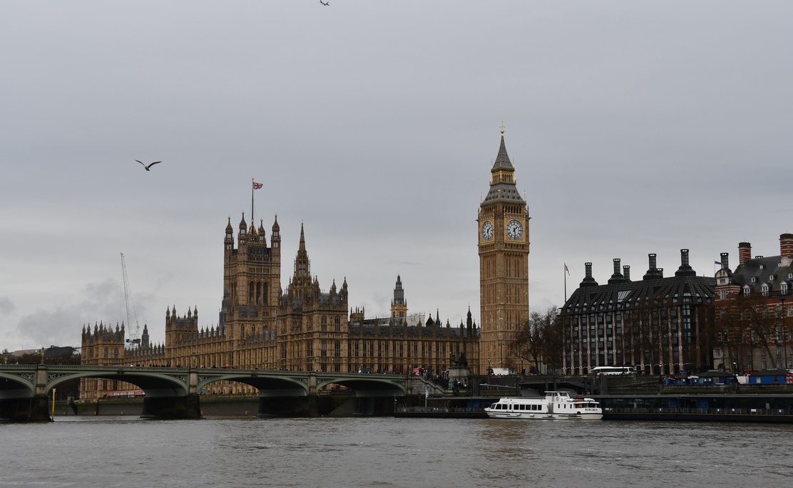 Main media for "Pound Soars as Conservatives win General Election"