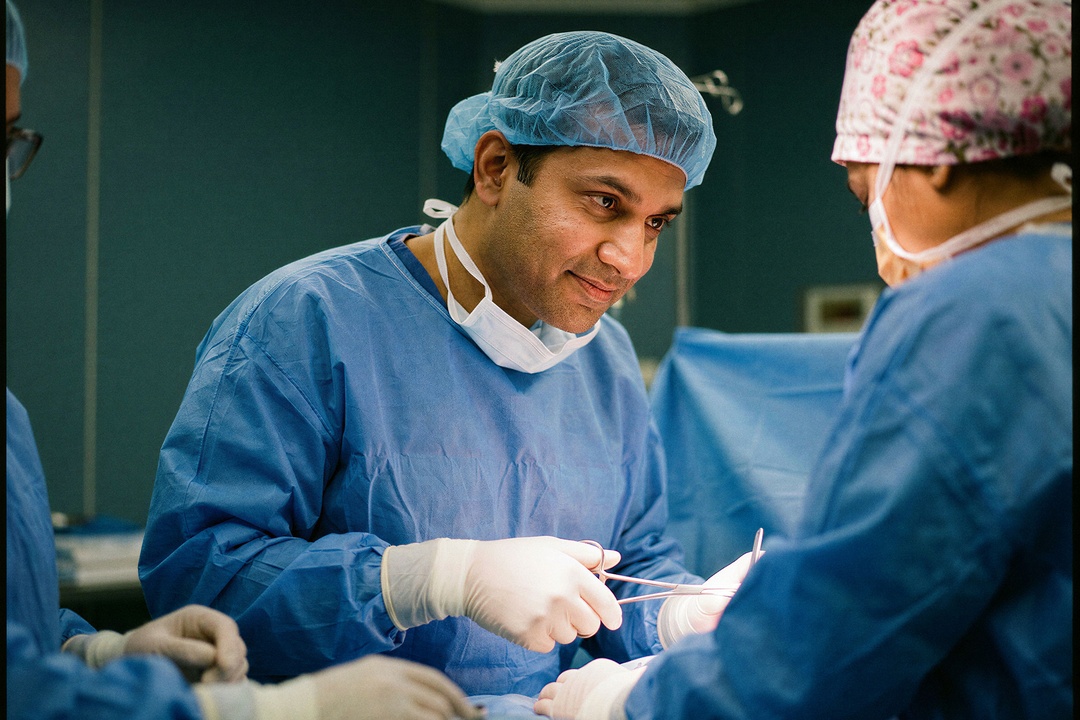 Main media for "Cosmetic Surgery Procedures Abroad - An Essentials Guide"