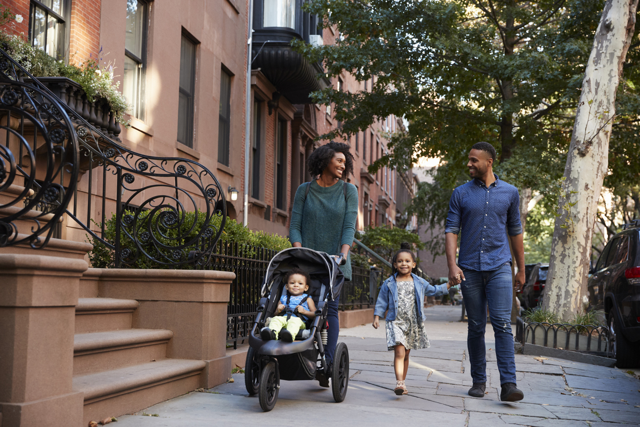 Moving to the US: a guide to life in the city with a young family | Xe Blog