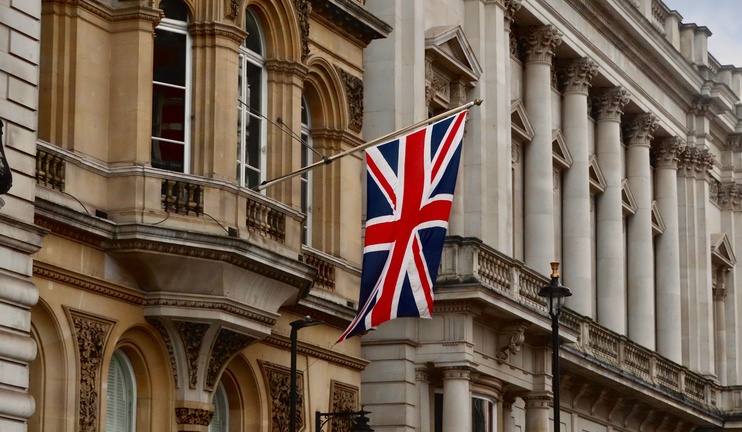 Main media for "Theresa May steps down"