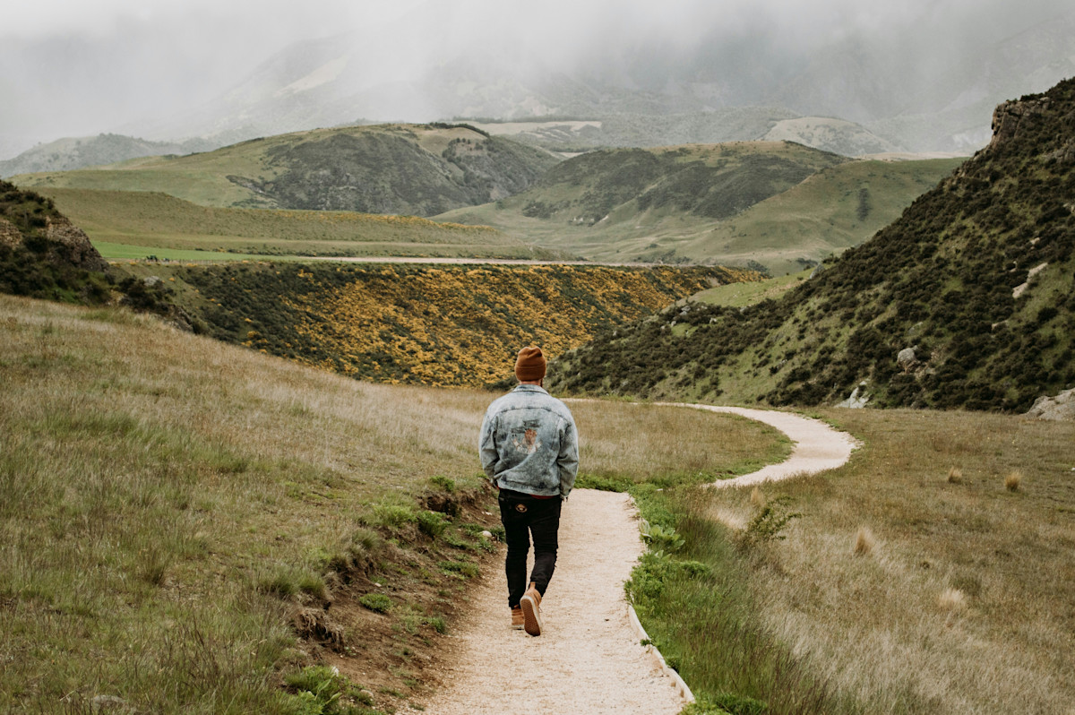 7 ideas to inspire you to walk more / The Body Coach