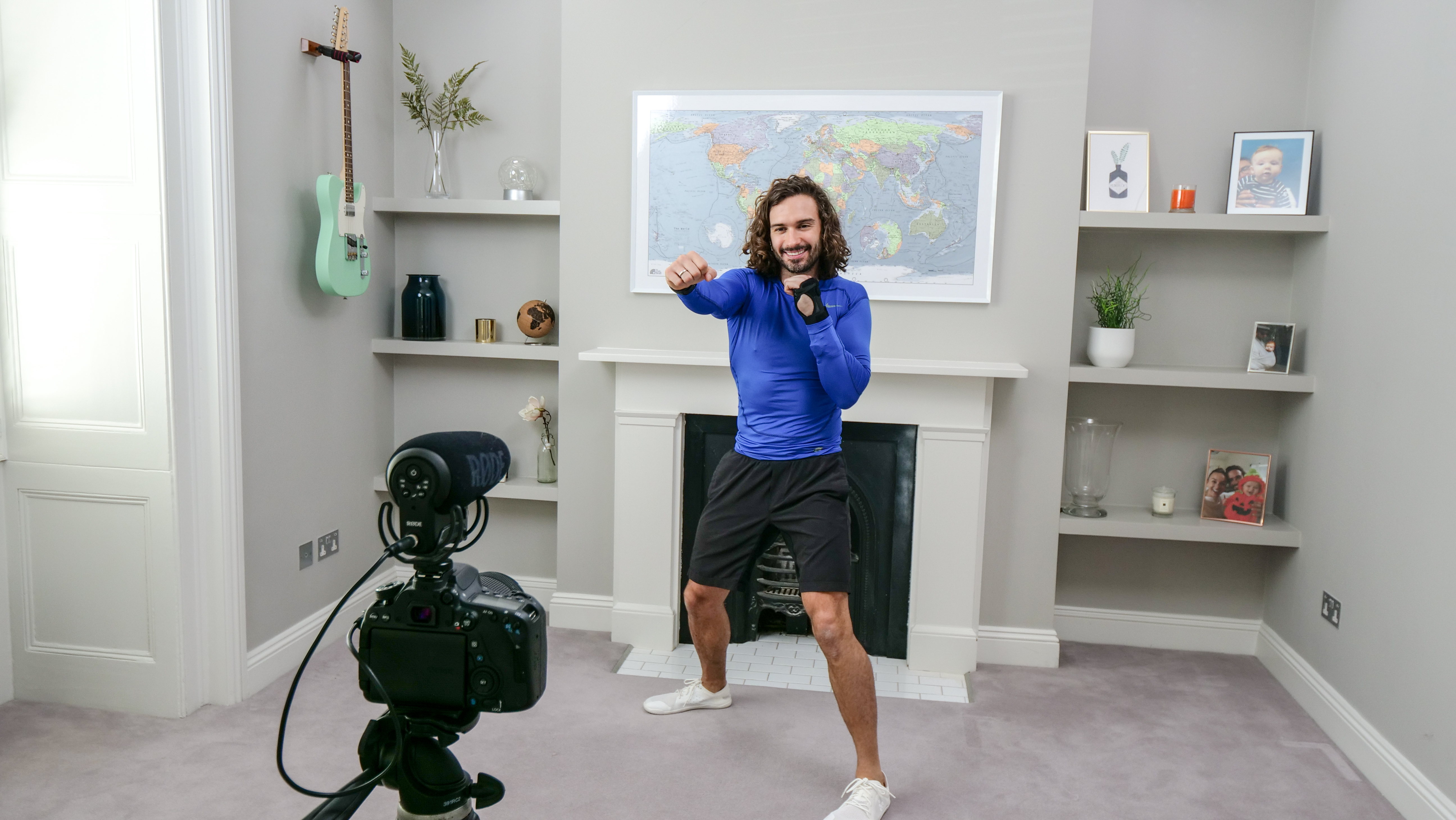 Joe wicks pe live now sale