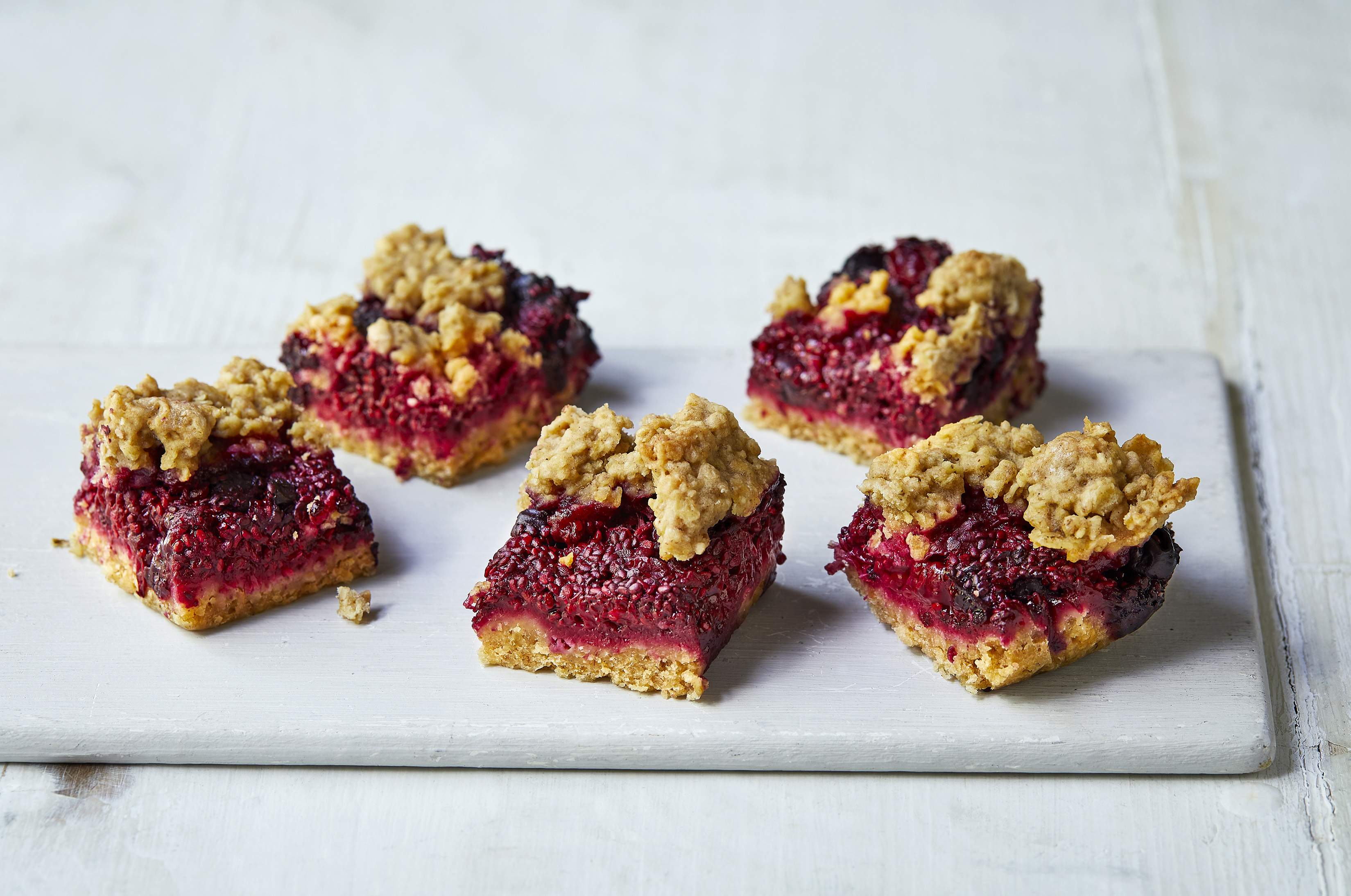 Berry Crumble Bars